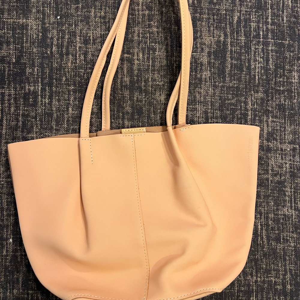 Portland Leather Goods Beige Tote Bag - Chic Everyday Shoulder Bag - Picture 2 of 12
